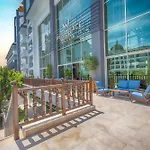 Well Palace Hotel 5*