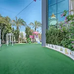 Well Palace Hotel