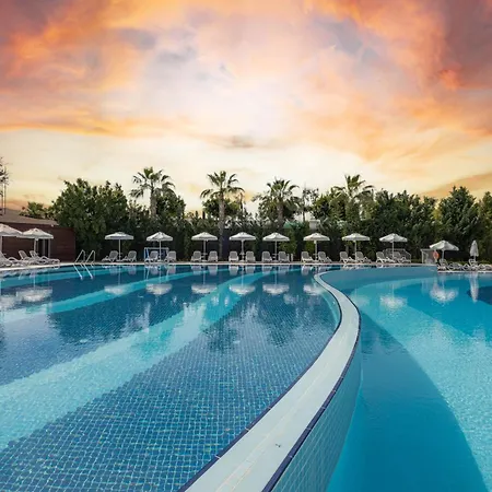 Well Palace Hotell 5*