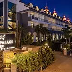 Well Palace 5* Side