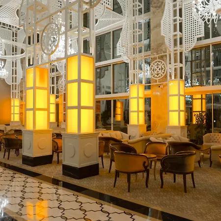 Well Palace Hotel 5*