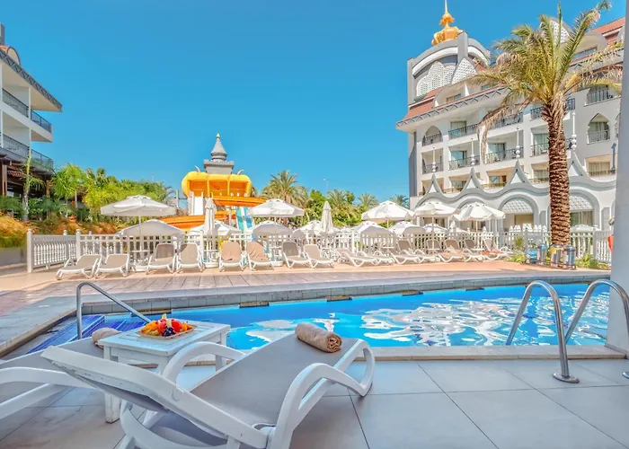 Well Palace Hotel Side