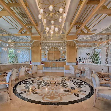 Szálloda Well Palace 5*
