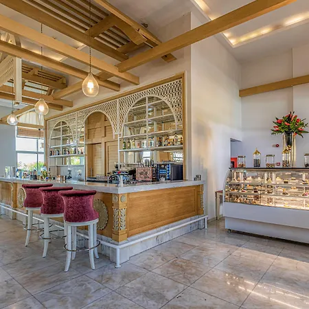 Well Palace Σιντέ